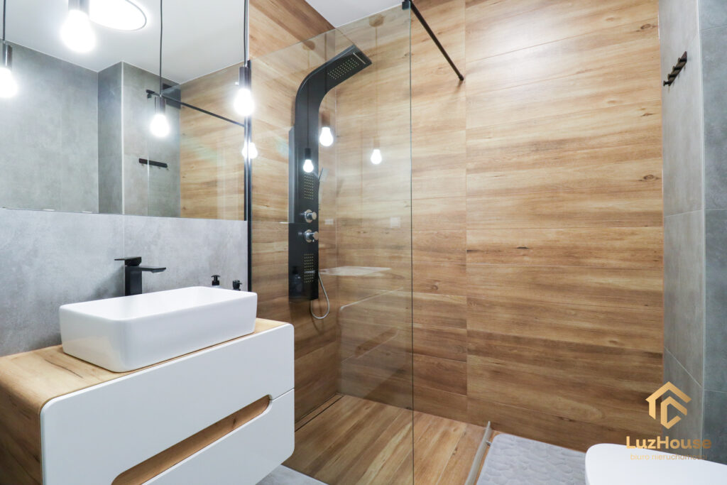 3 pokoje | 46,01 m² | Klimatyzacja | Balkon | Komórka lokatorska | Kliny