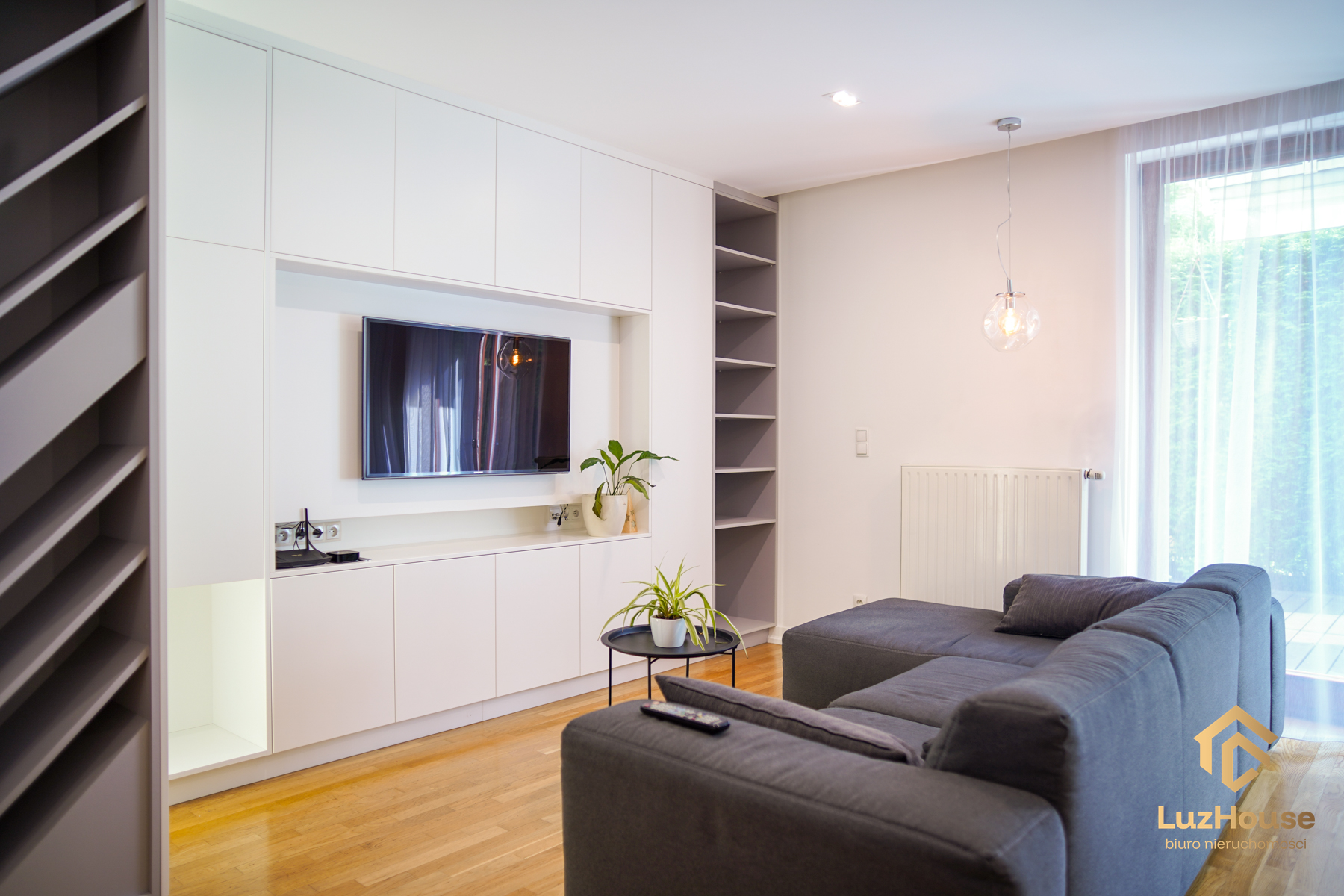 72,6 m² | Ogródek i taras | Osiedle Pod Dębem | 3 pokoje | Kliny