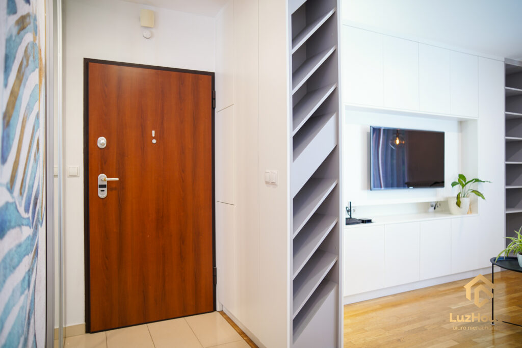 72,6 m² | Ogródek i taras | Osiedle Pod Dębem | 3 pokoje | Kliny