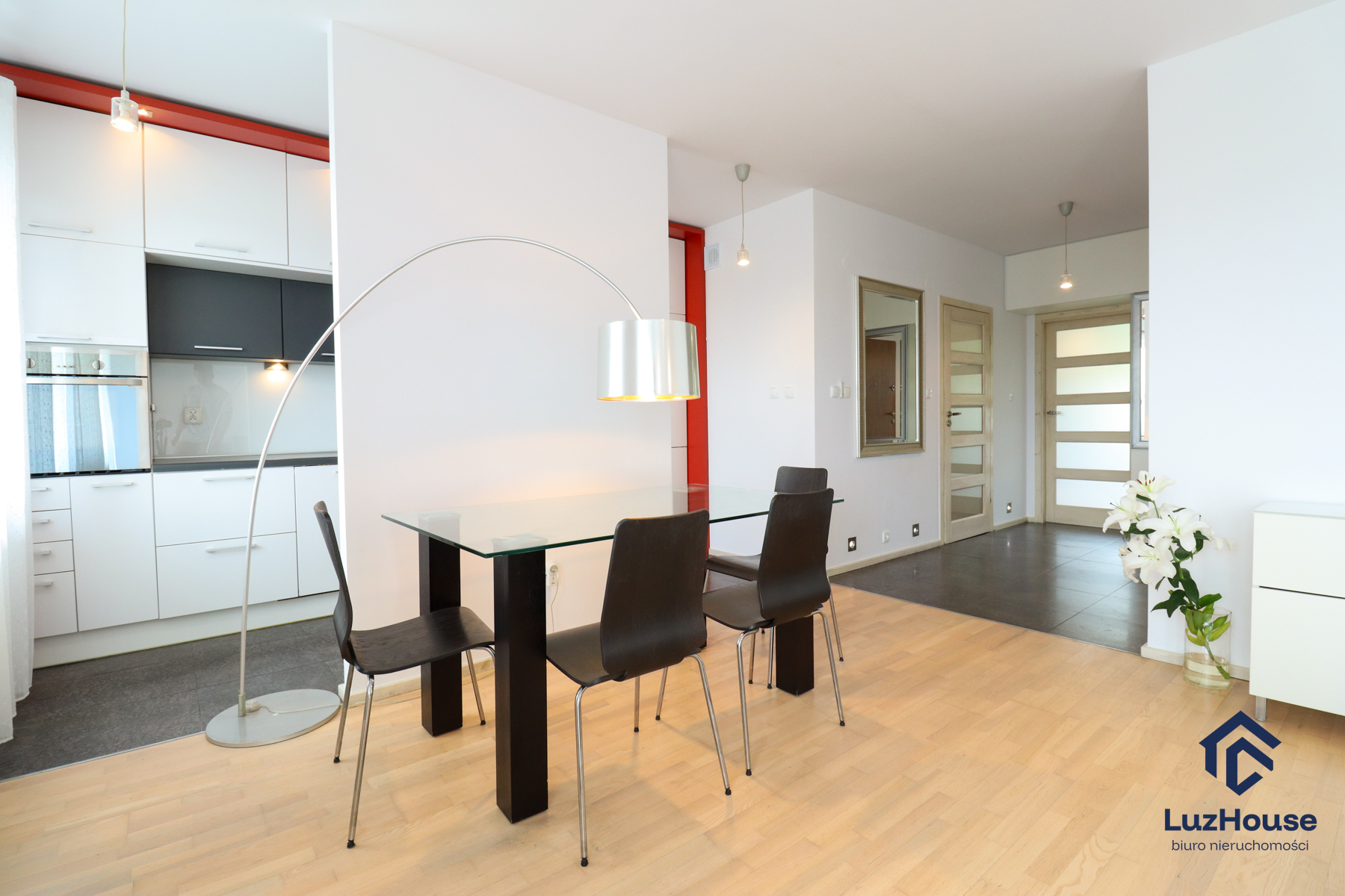 2 pokoje | 54 m² | Klimatyzacja | Duży balkon | Garderoba | Kliny