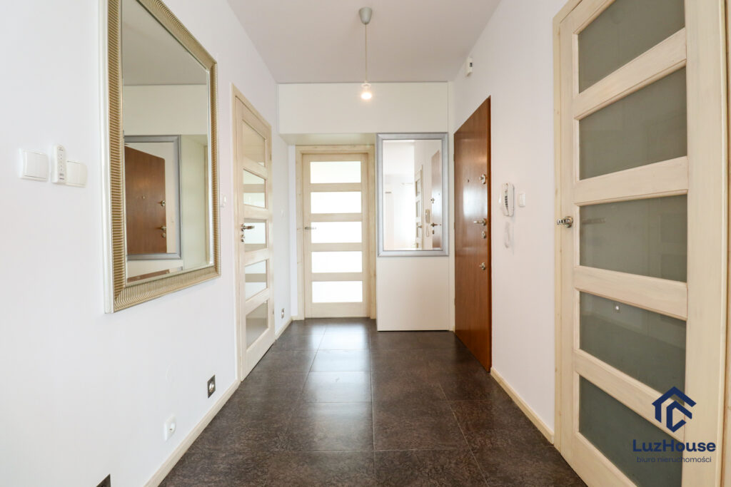 2 pokoje | 54 m² | Klimatyzacja | Duży balkon | Garderoba | Kliny